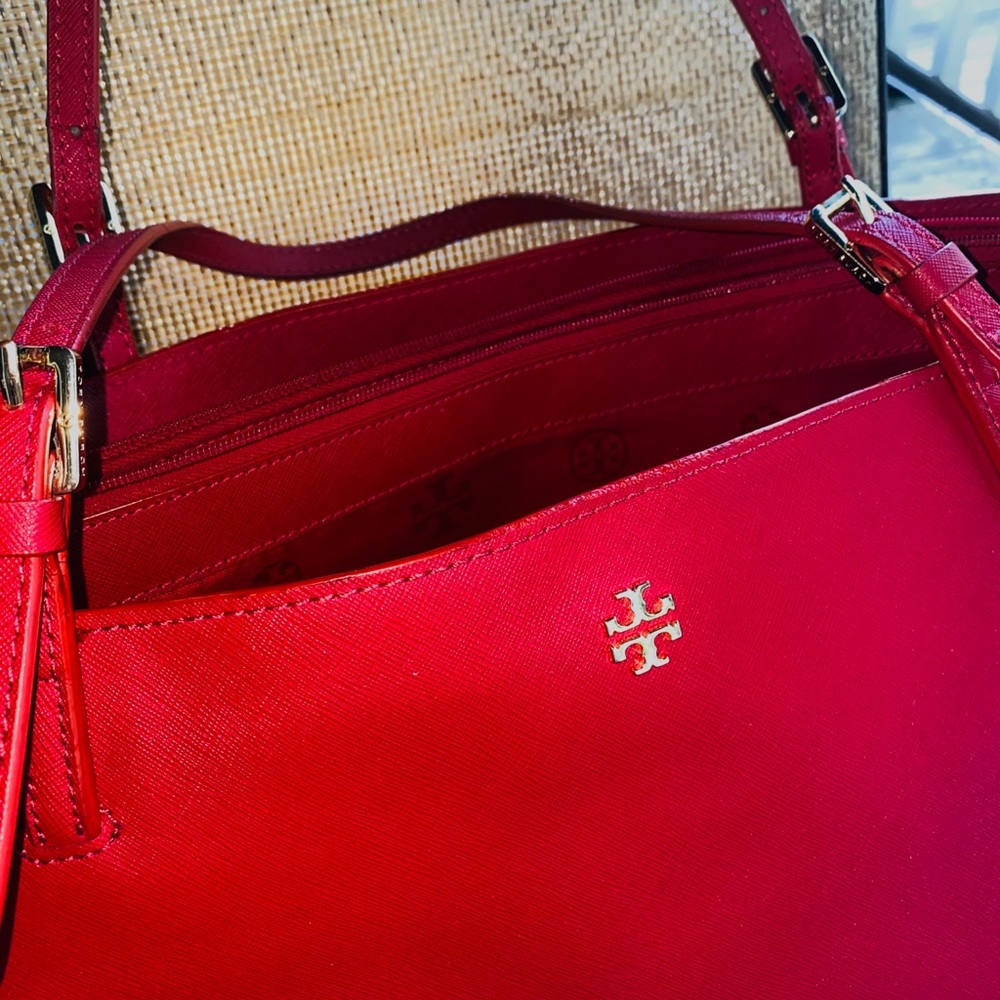 Tory Burch Emerson Large Top Zip Tote Gem